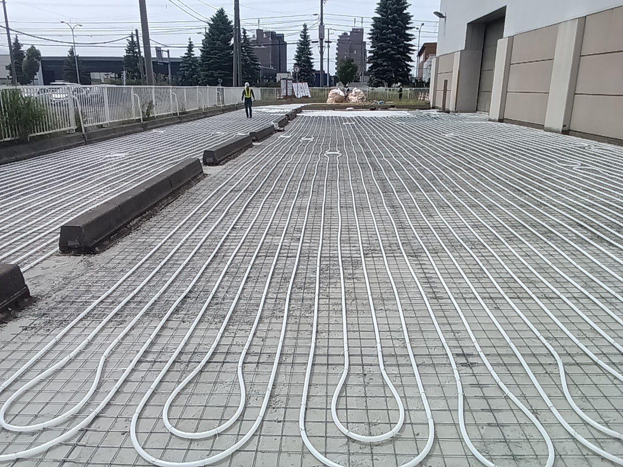 札幌H工場　RH敷設工事